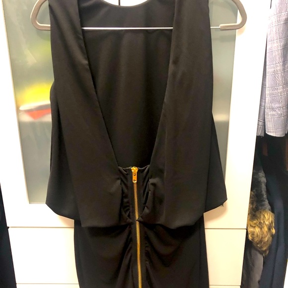 Black Dress - Picture 2 of 4